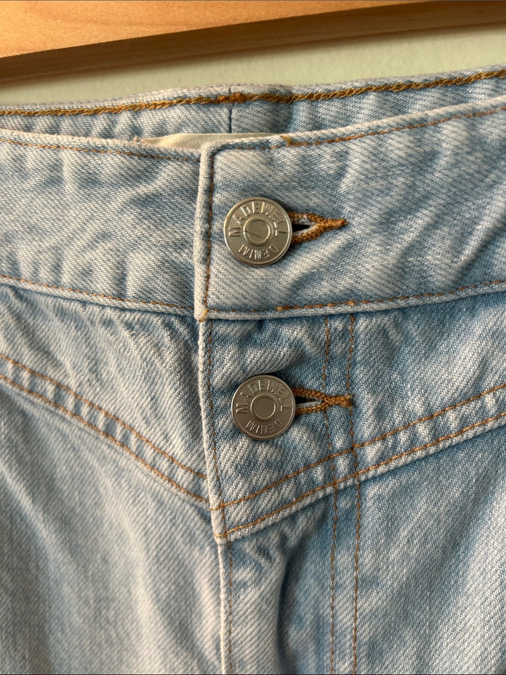 Madewell Light Blue Mom Jean High Rise  Denim Shorts Size 14W - Picture 5 of 10